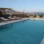 Hotell Myconian Crown