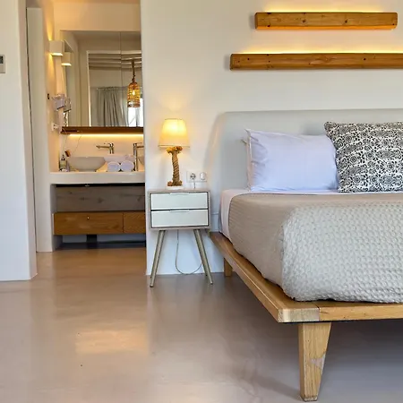 Myconian Crown Hotell 4*