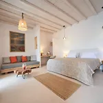 Hotel Myconian Crown Kalafatis