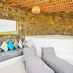 Myconian Crown 4*