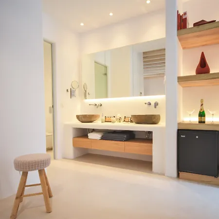 Myconian Crown 4* Kalafatis