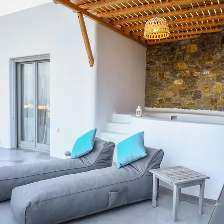 Hotel Myconian Crown