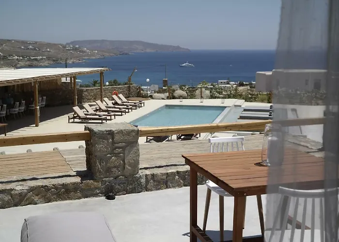 Myconian Crown Hotel