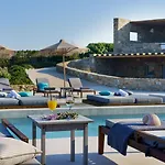 Hotell Myconian Crown