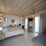 Myconian Crown Hotell 4*