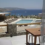 Myconian Crown Hotell