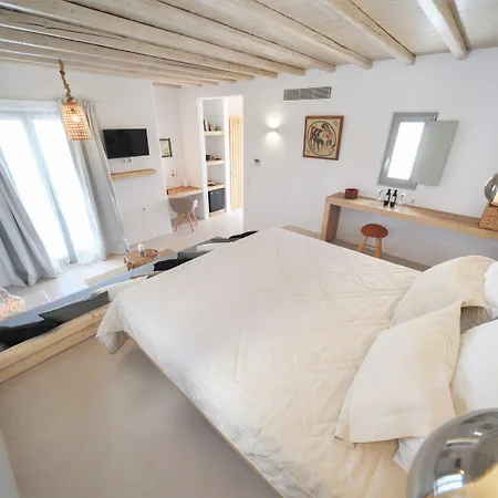 Myconian Crown Hotel 4*