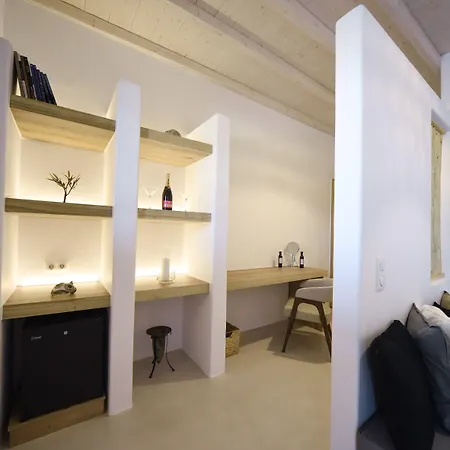 Myconian Crown 4* كالافاتيس