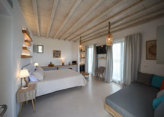 Myconian Crown Hotel 4*