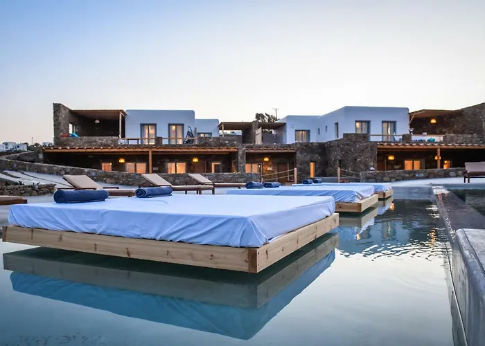 فندق Myconian Crown 4*