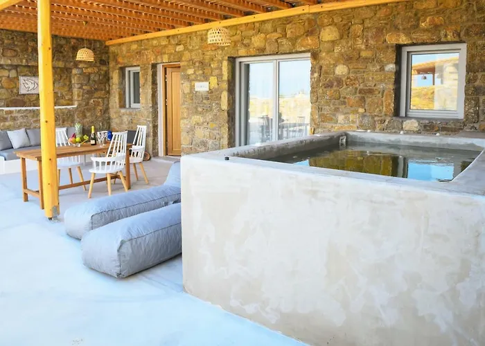 Myconian Crown كالافاتيس