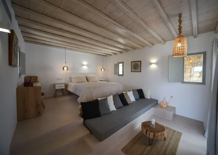 Myconian Crown Калафатис