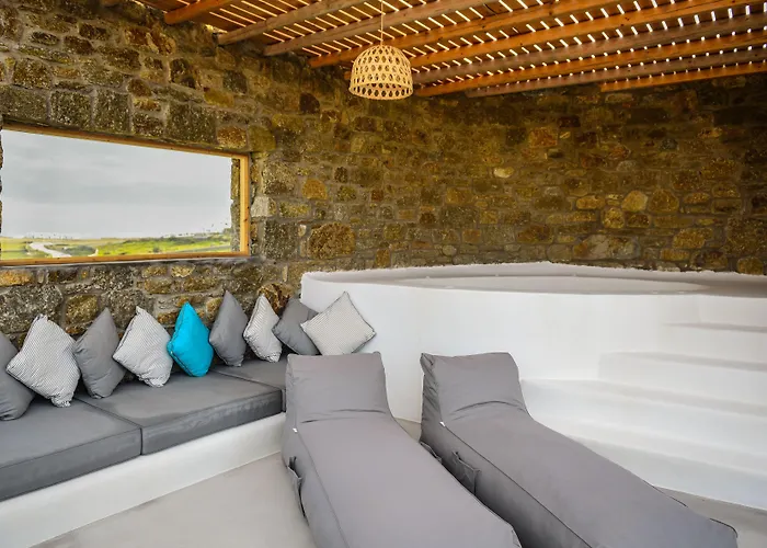 Myconian Crown Отель 4*